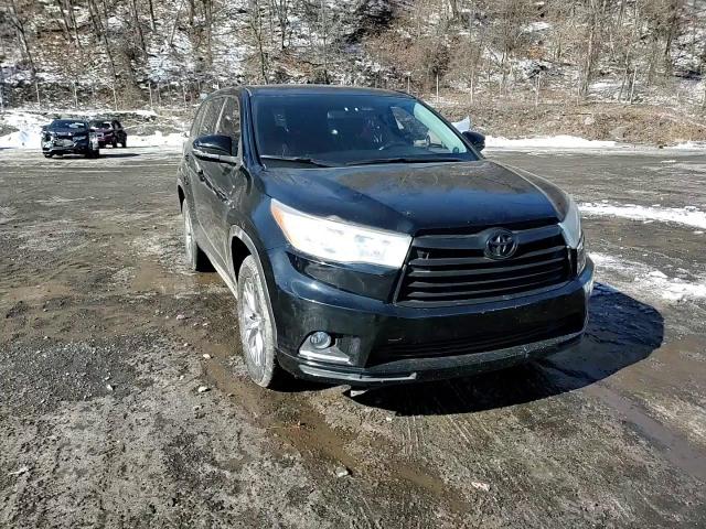 2015 Toyota Highlander - Image 15