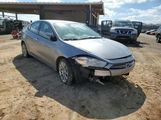 2016 Dodge Dart - Image 11