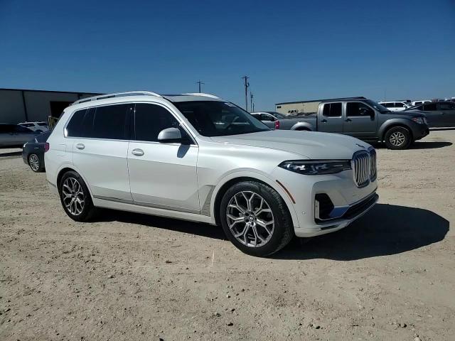 2020 BMW X7 - Image 10