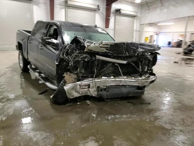 2014 Chevrolet Silverado - Image 11
