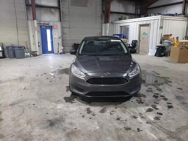 2017 Ford Focus - Image 13