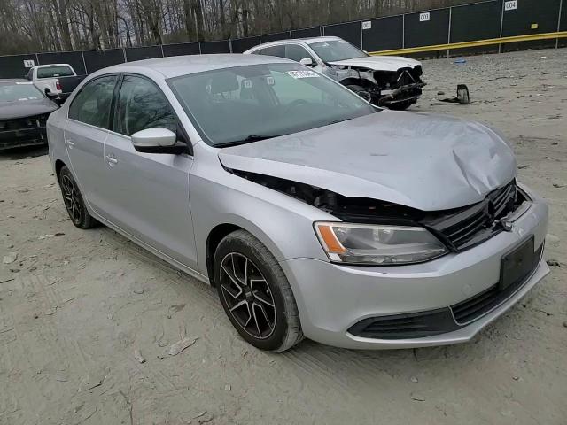 2014 Volkswagen Jetta - Image 11
