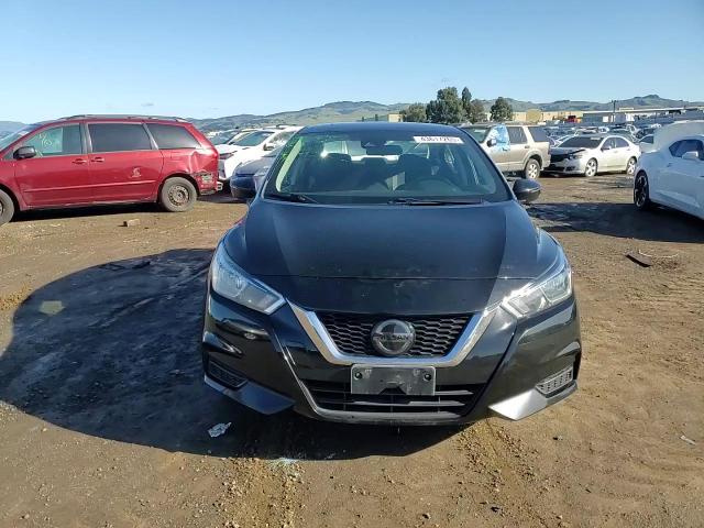 2021 Nissan Versa - Image 11