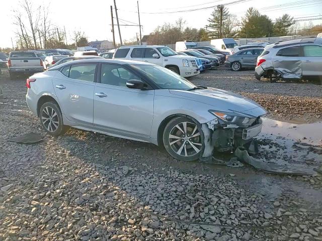 2016 Nissan Maxima - Image 11
