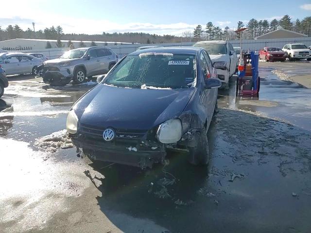 2008 Volkswagen Golf - Image 10
