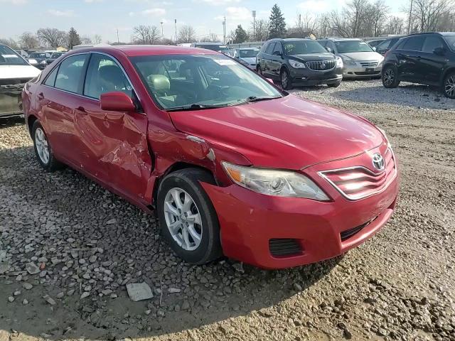 2011 Toyota Camry - Image 11