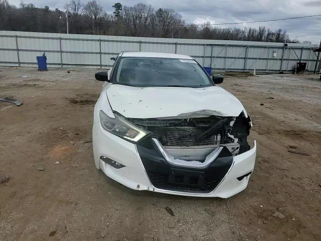 2017 Nissan Maxima - Image 11