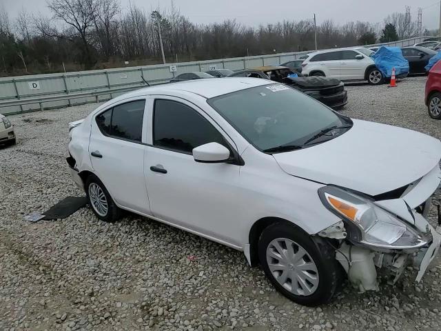 2017 Nissan Versa - Image 11