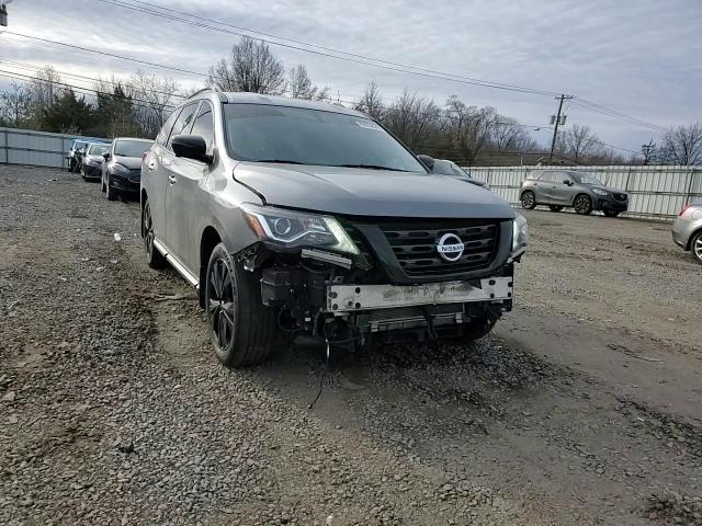 2018 Nissan Pathfinder - Image 12
