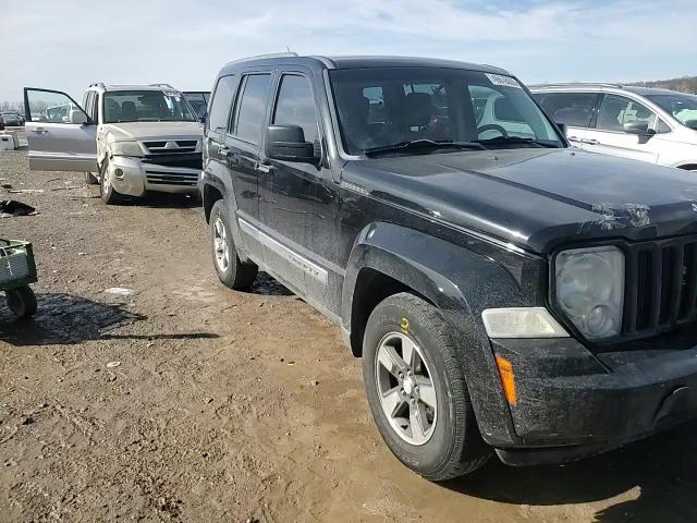 2008 Jeep Liberty (North America) - Image 11