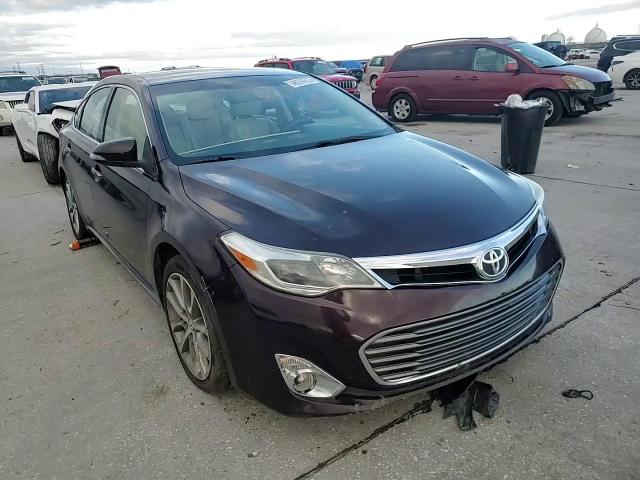 2015 Toyota Avalon - Image 10
