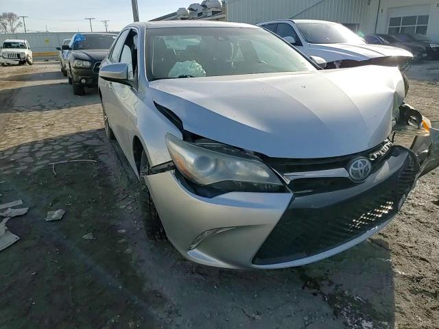 2016 Toyota Camry - Image 11