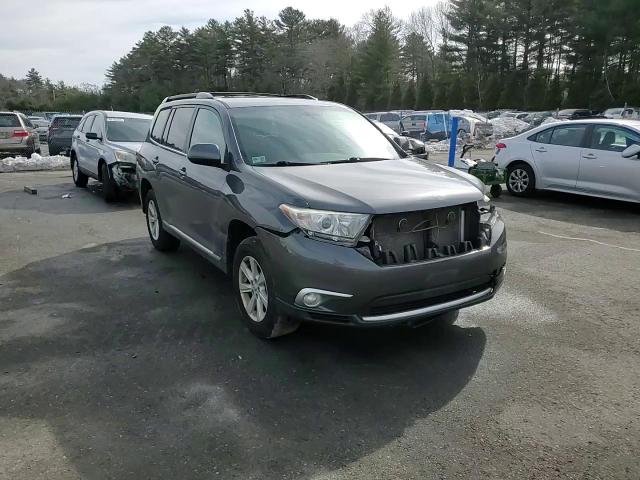 2012 Toyota Highlander - Image 12