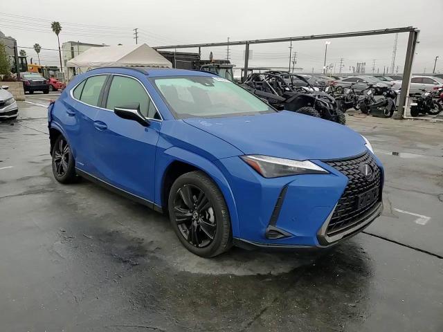 2021 Lexus UX - Image 11