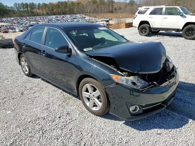 2013 Toyota Camry - Image 10