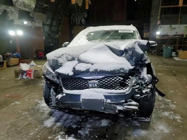 2017 Kia Sorento - Image 12