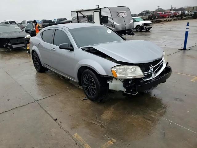 2014 Dodge Avenger - Image 13