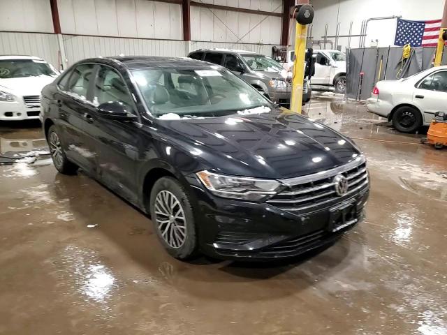 2021 Volkswagen Jetta - Image 13
