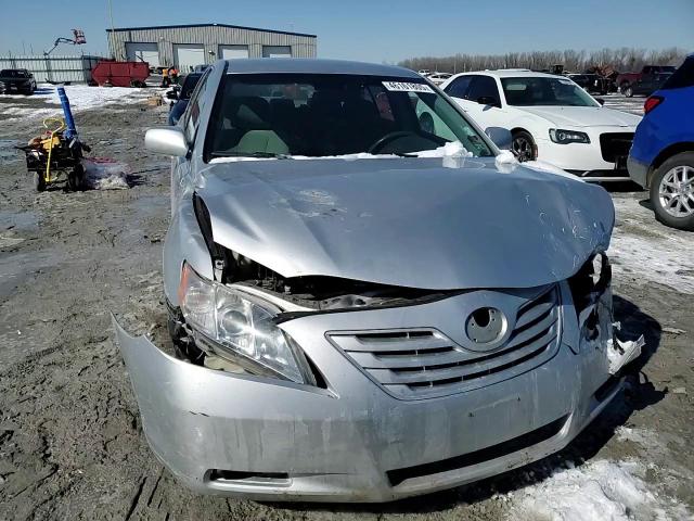 2009 Toyota Camry - Image 11