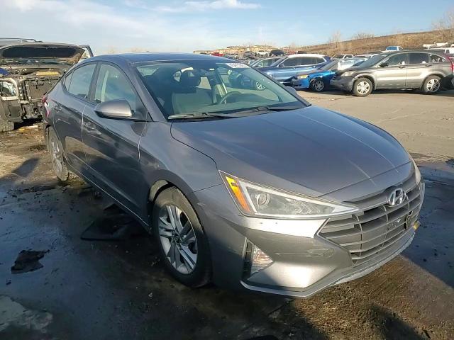 2019 Hyundai Elantra - Image 13