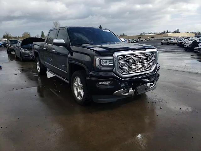 2017 GMC Sierra - Image 10