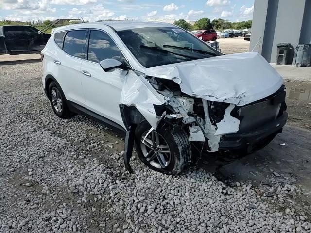 2018 Hyundai Santa Fe - Image 12