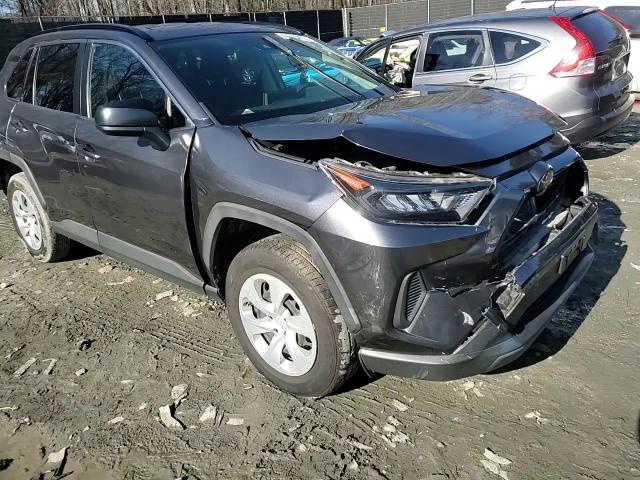 2019 Toyota RAV 4 - Image 11