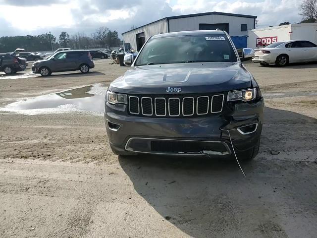 2018 Jeep Grand Cherokee - Image 11