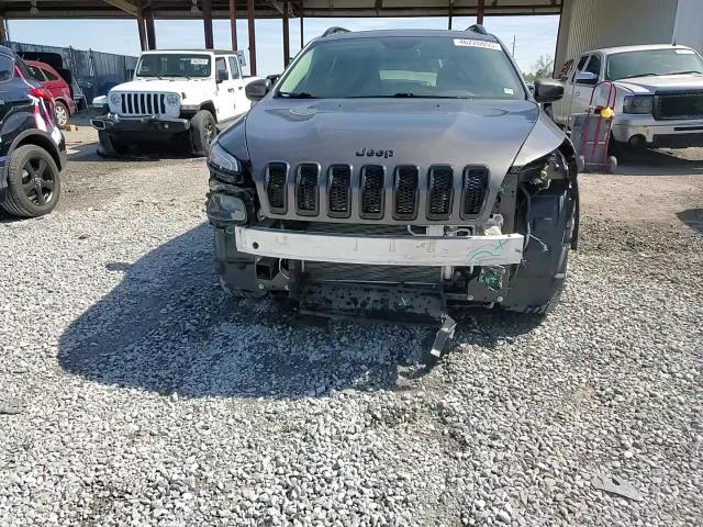 2018 Jeep Grand Cherokee - Image 15