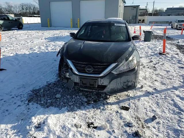 2018 Nissan Altima - Image 11