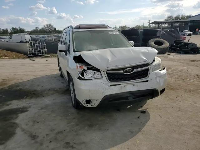 2016 Subaru Forester - Image 12