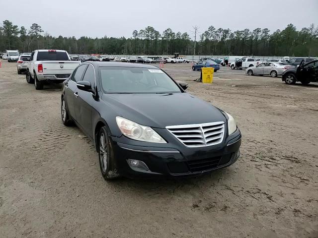 2011 Hyundai Genesis - Image 10