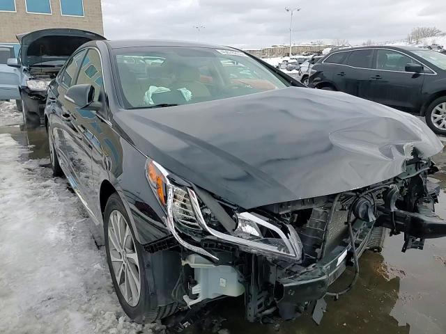 2015 Hyundai Sonata - Image 13