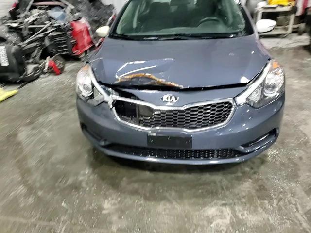 2014 Kia Forte - Image 13