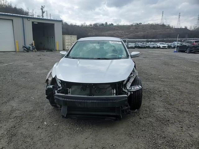 2016 Nissan Altima - Image 14
