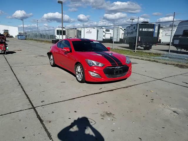 2015 Hyundai Genesis - Image 11