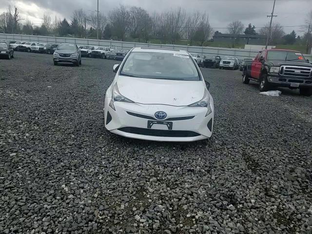 2016 Toyota Prius - Image 10