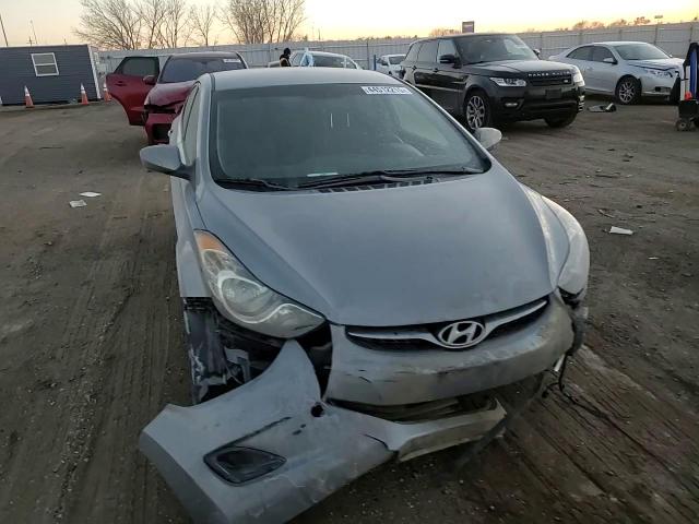 2013 Hyundai Elantra - Image 11