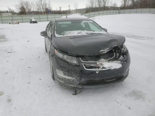 2012 Chevrolet Volt - Image 11