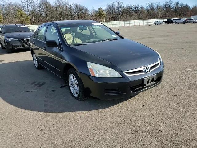 2007 Honda Accord - Image 11