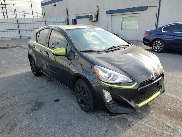 2016 Toyota Prius - Image 10