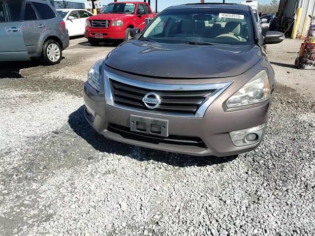 2013 Nissan Altima - Image 14