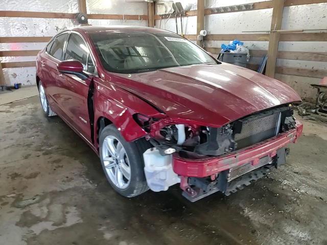 2018 Ford Fusion - Image 14