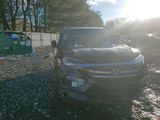 2017 Honda Pilot - Image 12