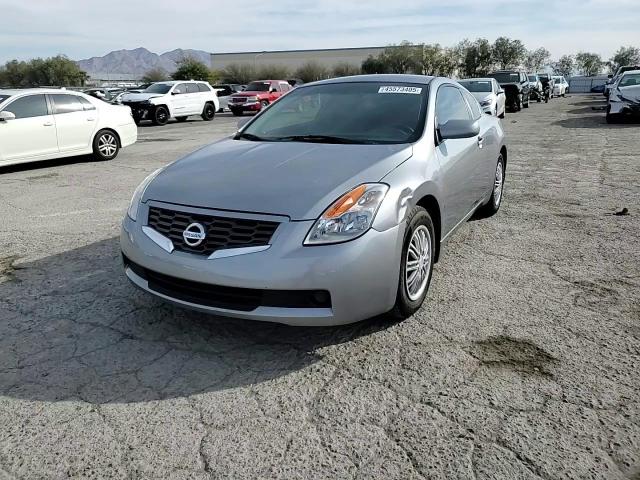2009 Nissan Altima - Image 10