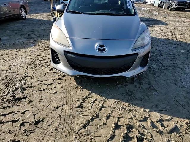 2012 Mazda 3 - Image 13