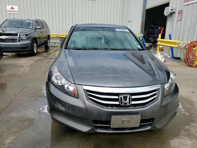 2012 Honda Accord - Image 13
