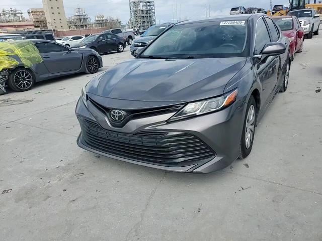 2018 Toyota Camry - Image 10