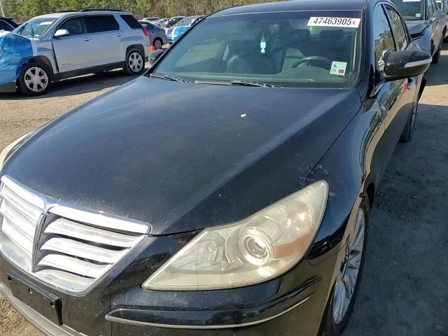 2009 Hyundai Genesis - Image 10