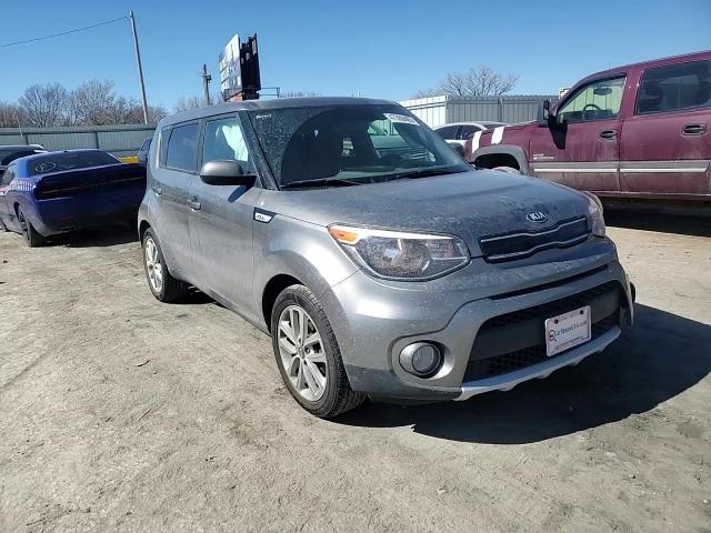 2017 Kia Soul - Image 12